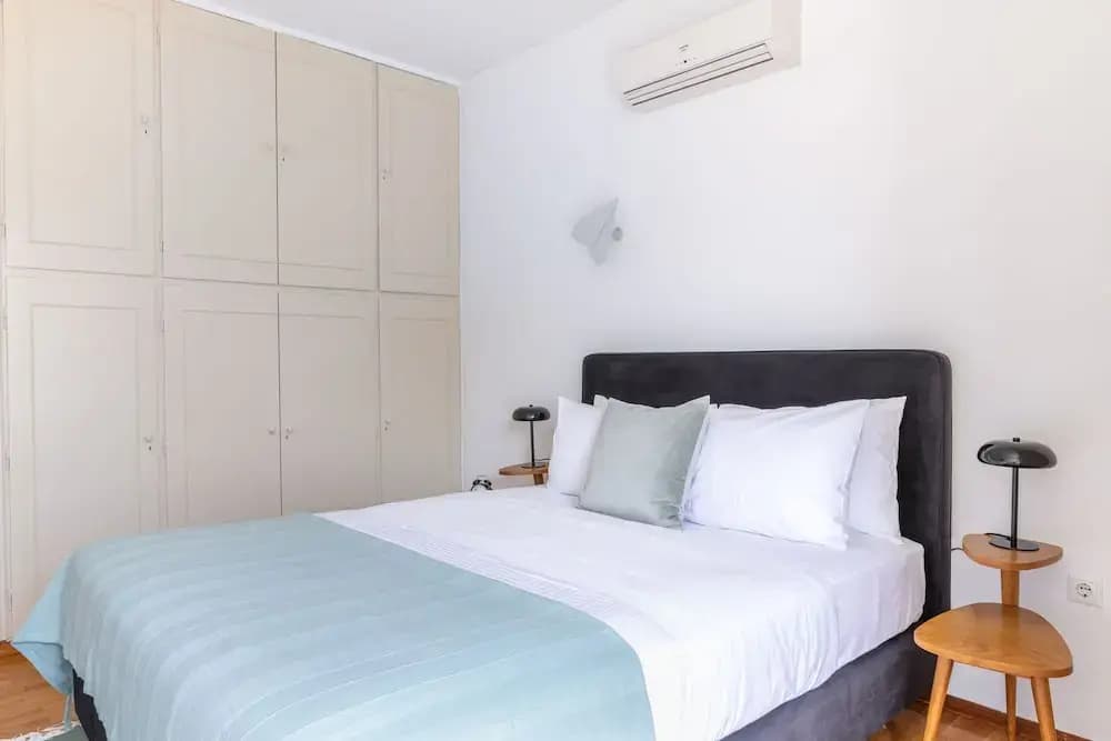 Outstanding 2BR Apartment in Cholargos - photo 11