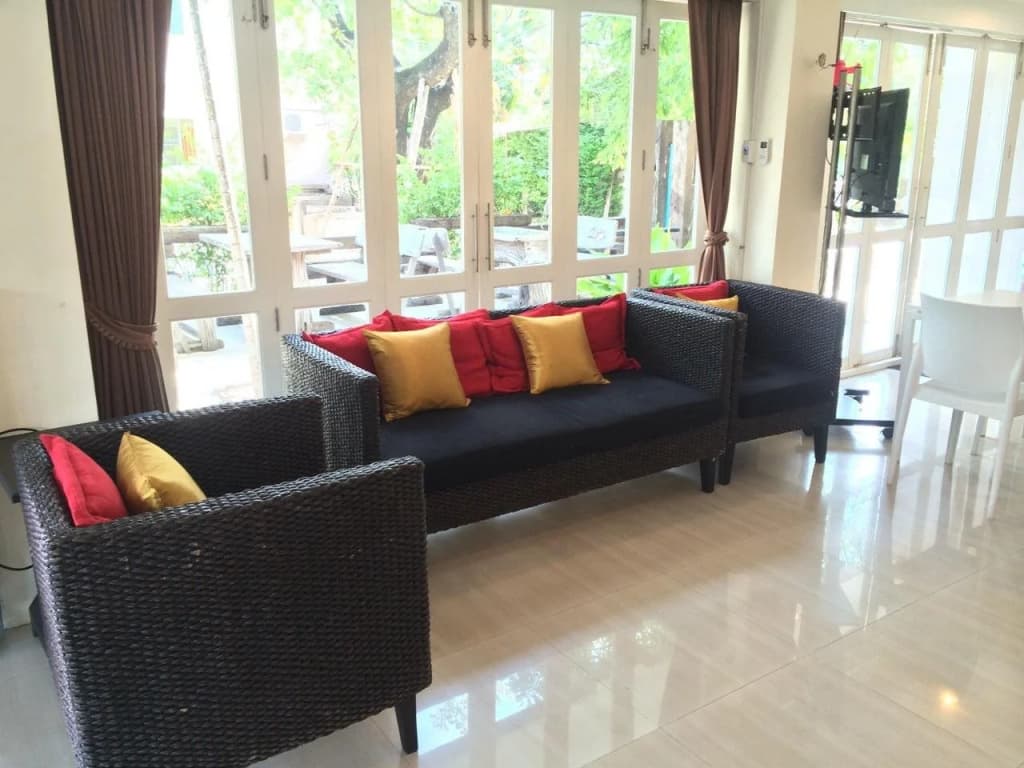 The Loft Resort Bangkok - photo 2