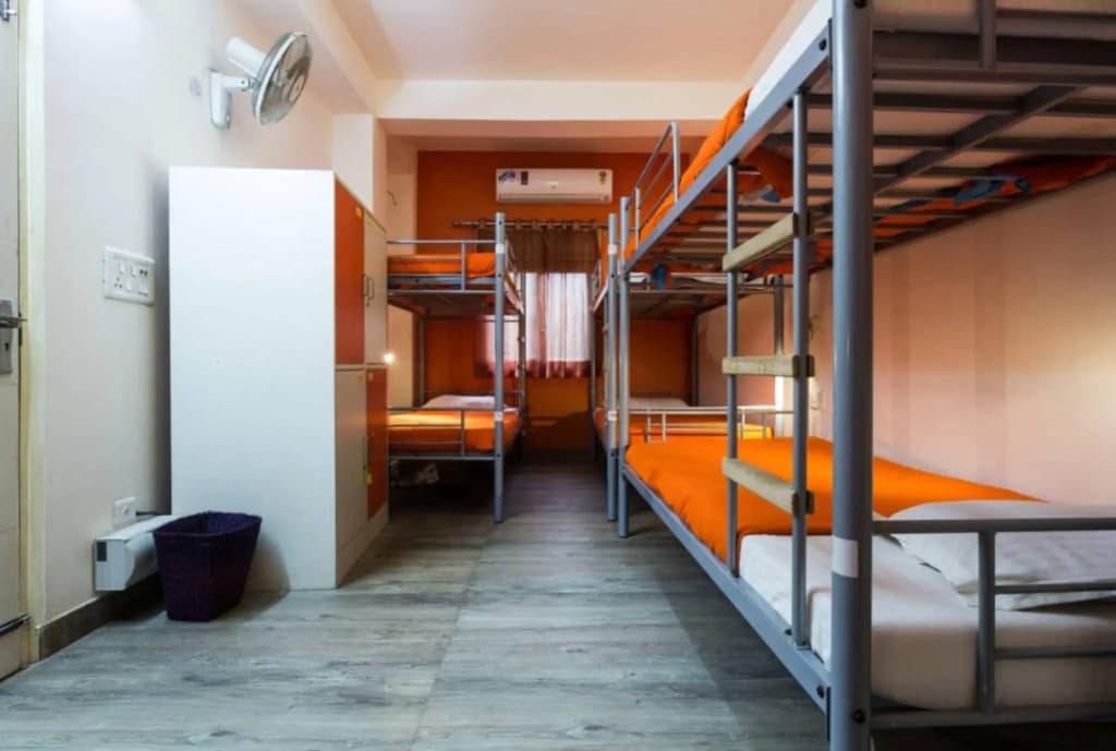 Joey's Hostel - photo 11