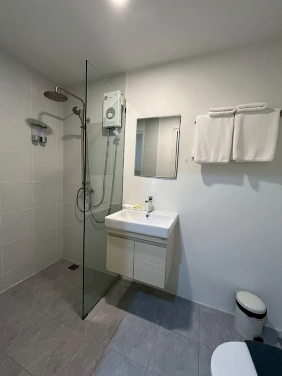 Hill Bay Suites - photo 8