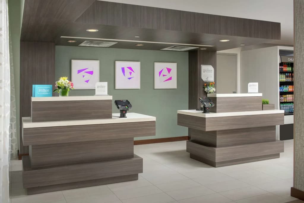 Hilton Garden Inn Miami Brickell South - photo 2