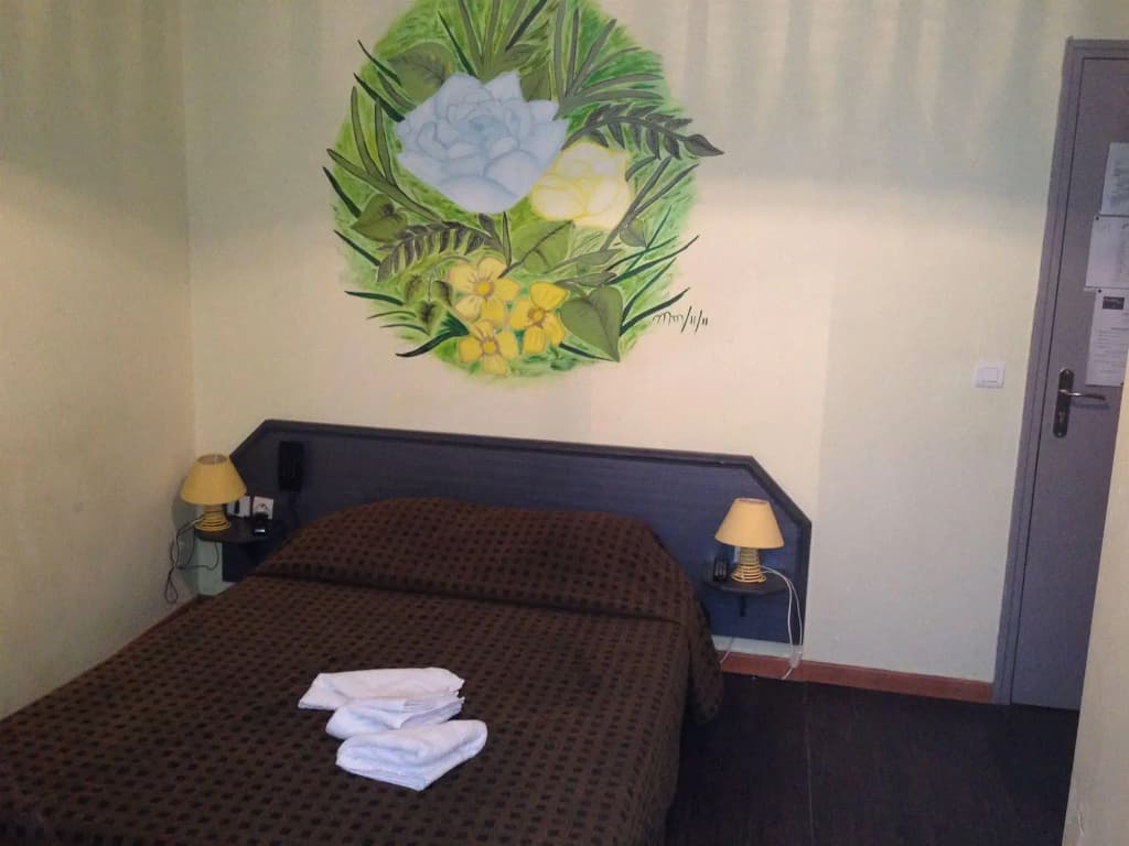 Evelia Hotels - photo 2