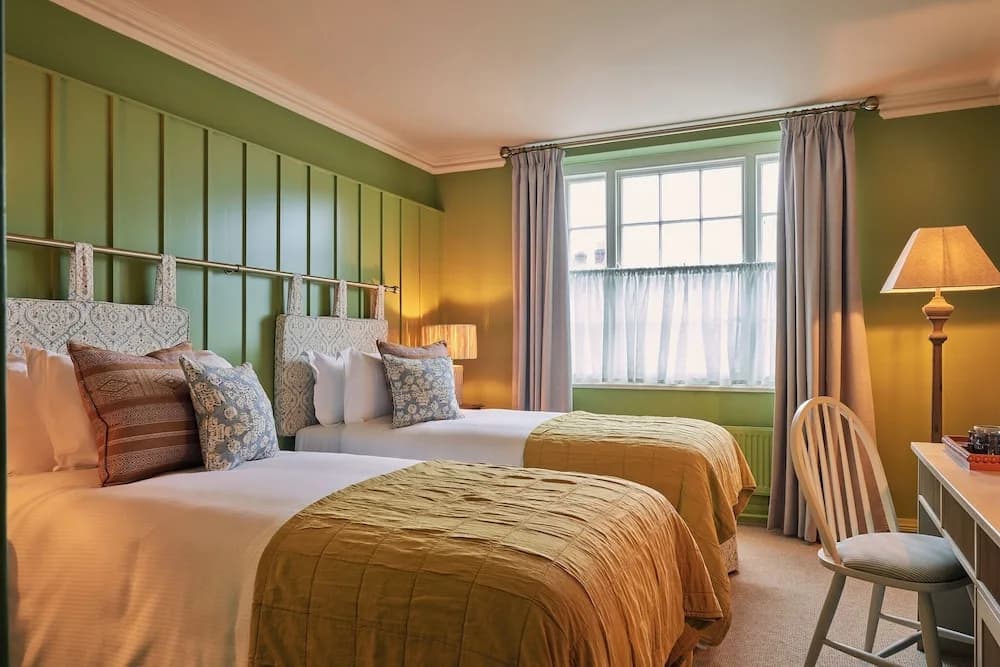 The Royal Forest - A Heartwood Inn - photo 4