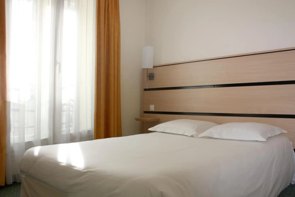 New Hotel Saint Lazare - photo 13