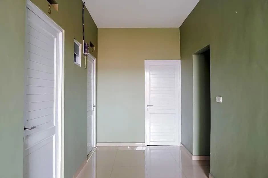 KoolKost Syariah near Green Pramuka Square Mall - Minimal Stay 6 Nights - photo 8