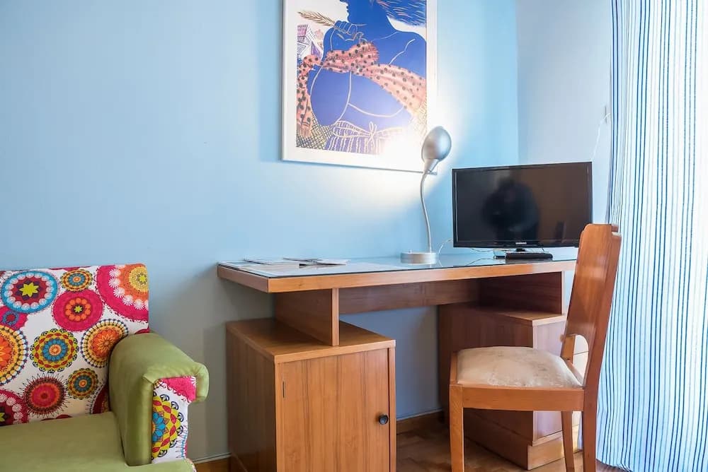Vintage Athens Apartment by Cloudkeys - photo 4