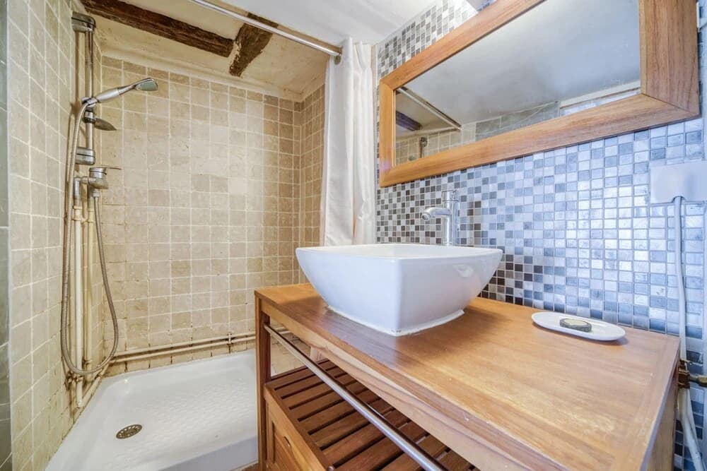 Lovely Central Apartment for 2 Guests! - photo 8