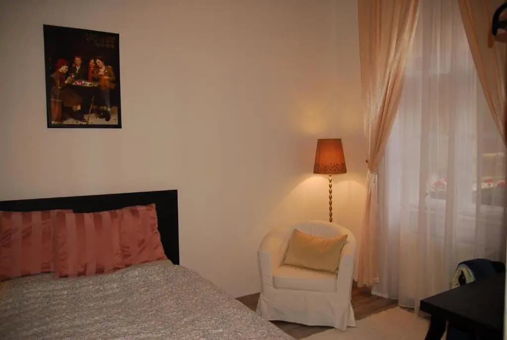 Balázs Apartment - Oktogon - photo 2