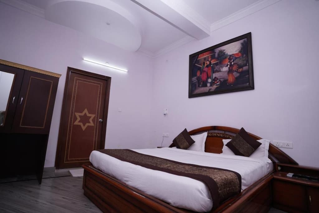 Hotel Lecston inn - photo 21