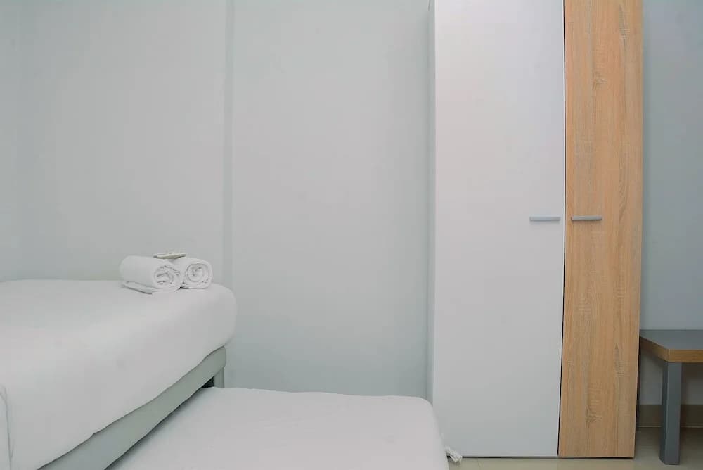 Spacious 2BR at Royal Olive Apartment - photo 4