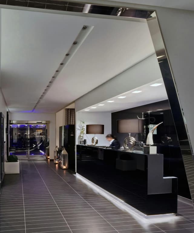 LHP Hotel Napoleon - photo 43