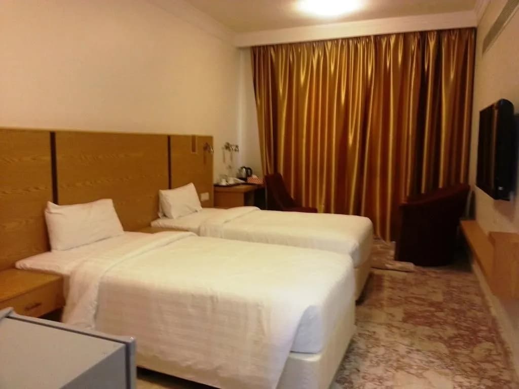 Al Reef Hotel - photo 7