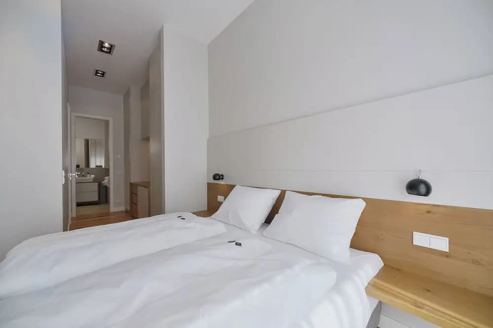 Downtown Apartments Living - photo 9