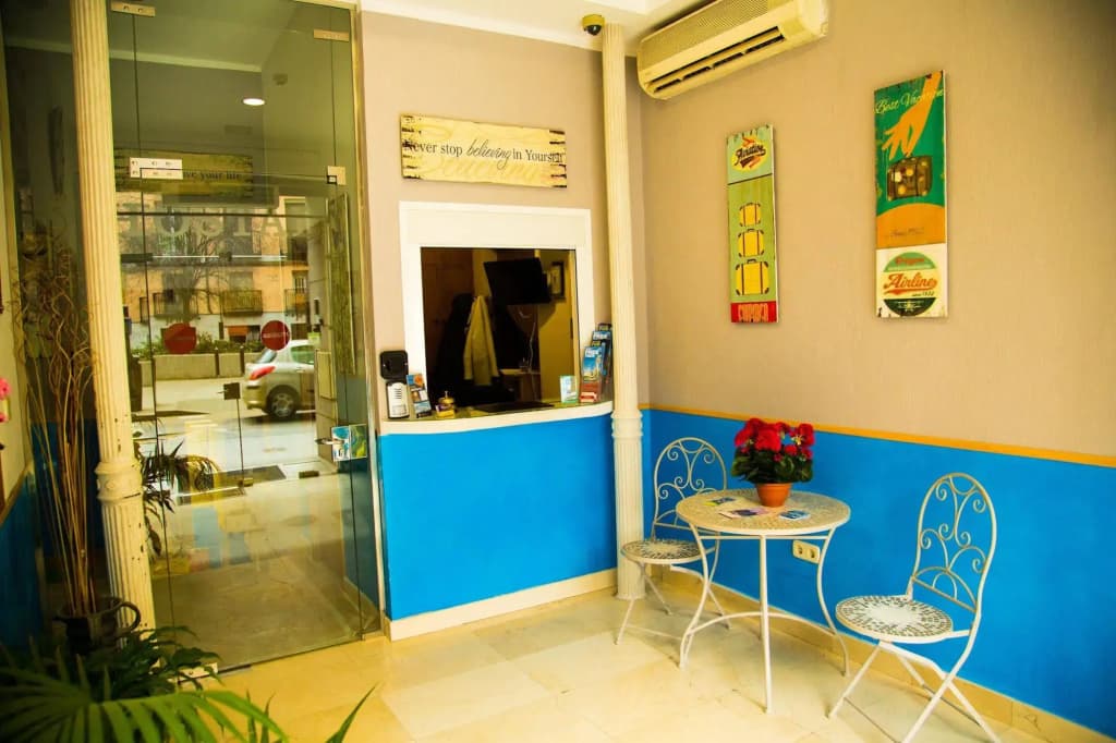 Hostal Montaloya - photo 15