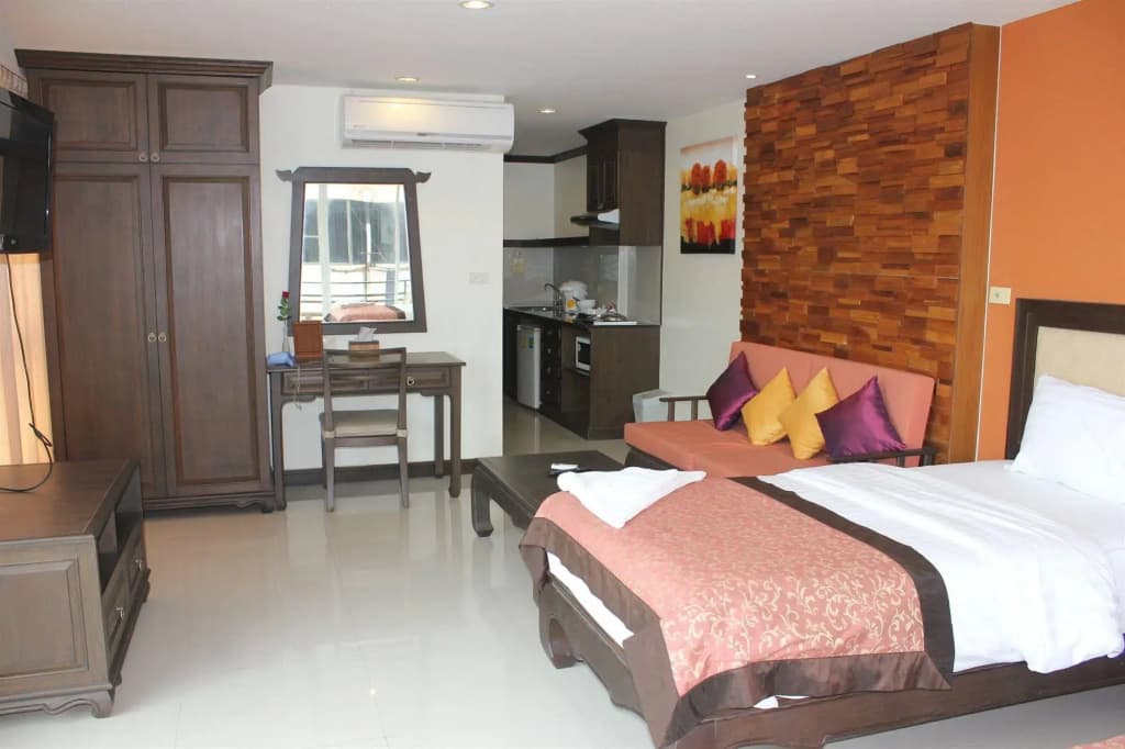 Sooksabai Jomtien Beach Hotel - photo 25
