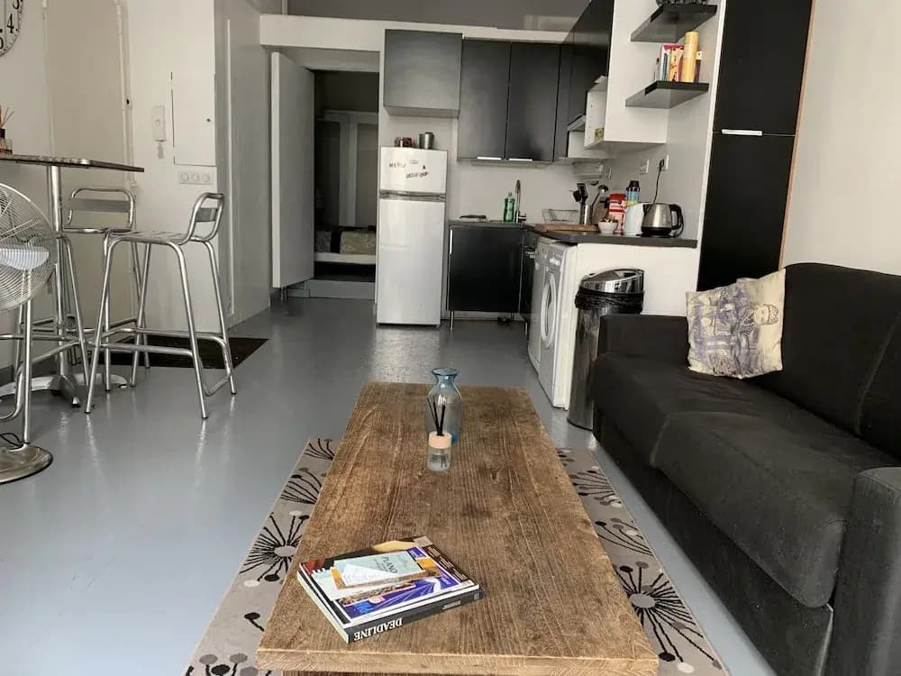 Artistic Apartment Center of Paris - photo 1