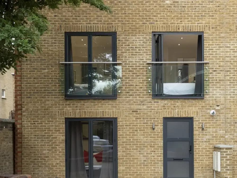 Boutique Tower Bridge Apartment - photo 1