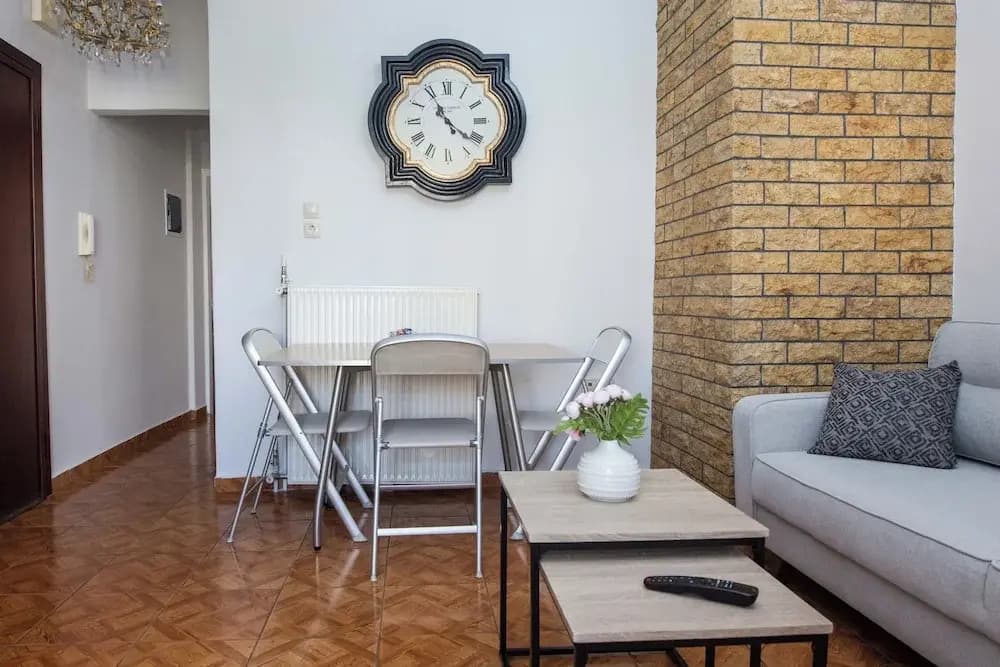 Central 2Bd Apt w Balcony by Monastiraki - photo 12