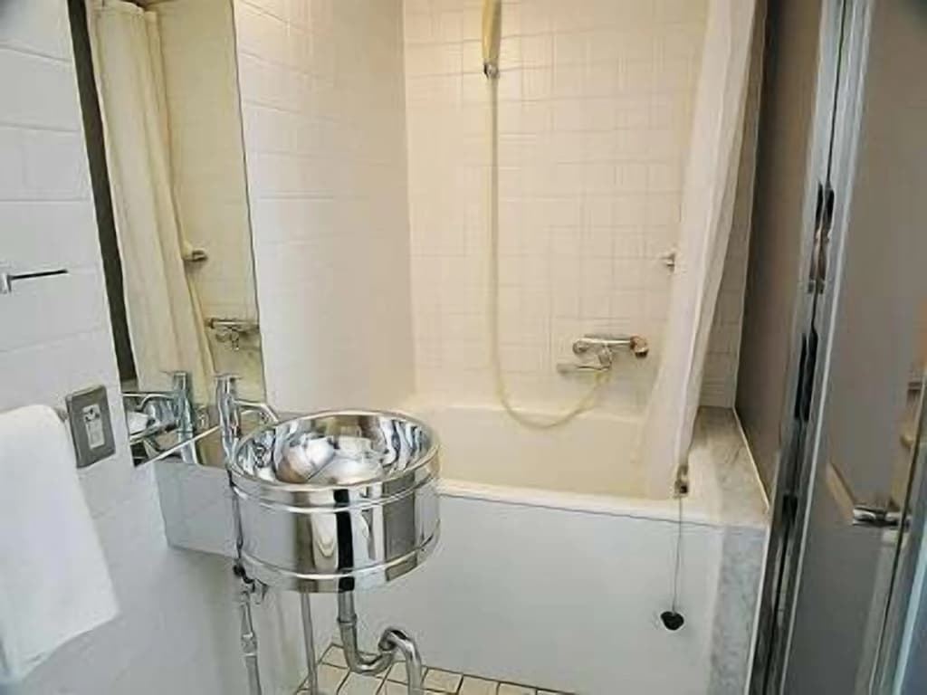 Livemax Budget Korakuen Hotel - photo 15