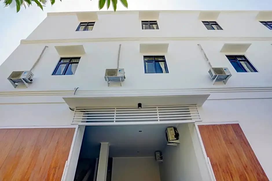 OYO 90671 Petanu Residence - main photo