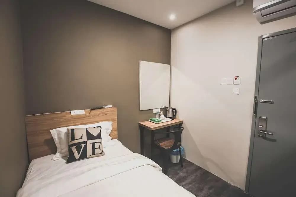 V3 Hotel & Residence Seri Alam - photo 25
