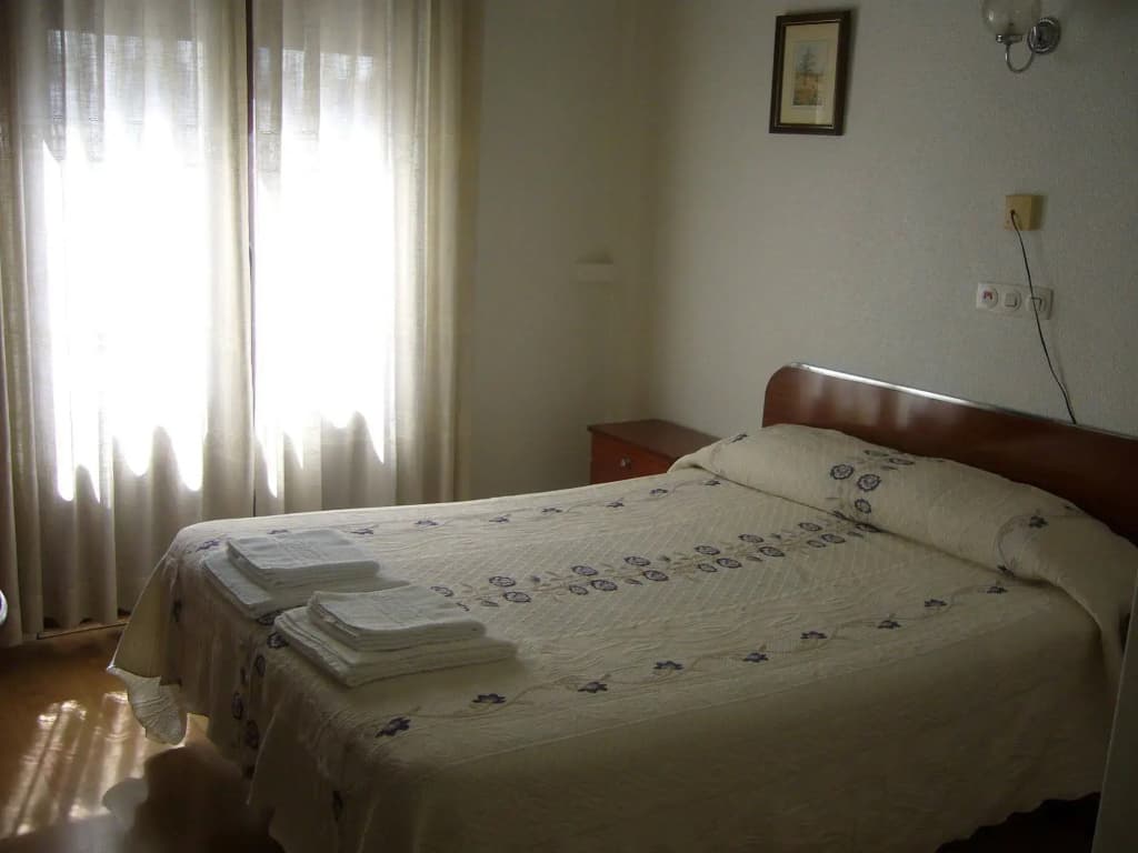 Hostal Lamalonga - photo 4