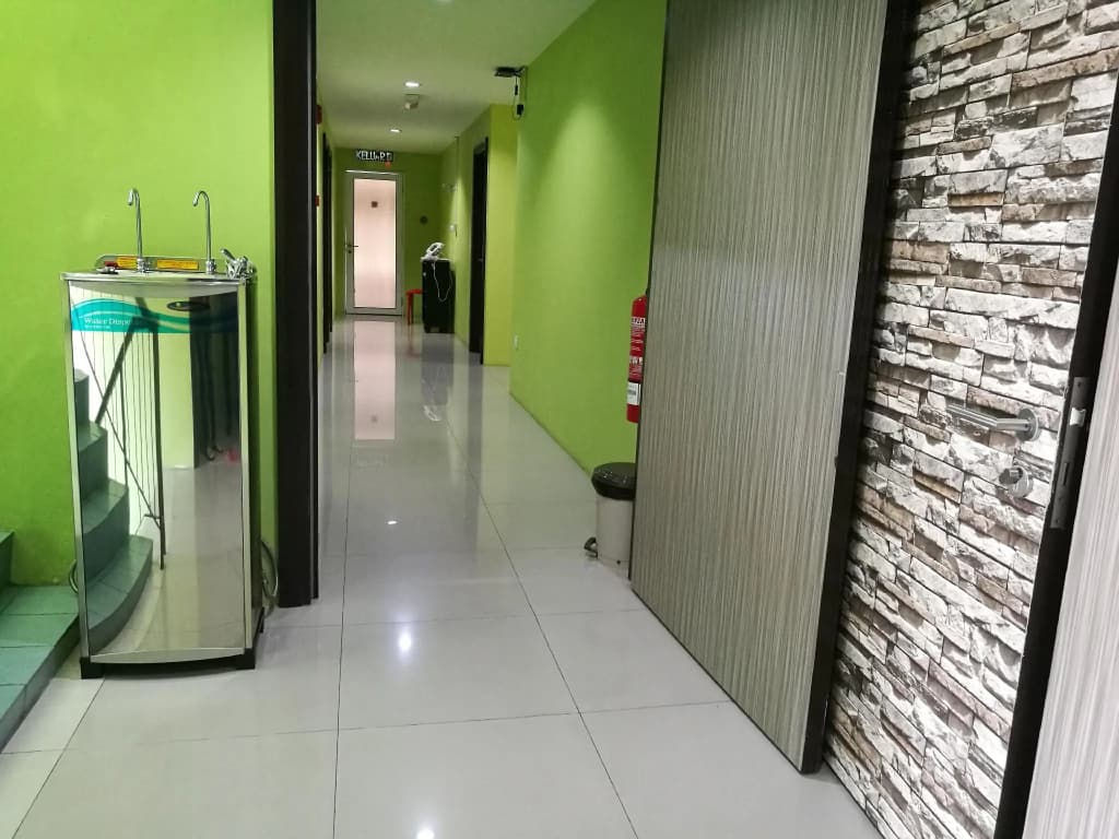 Walk Inn - photo 12