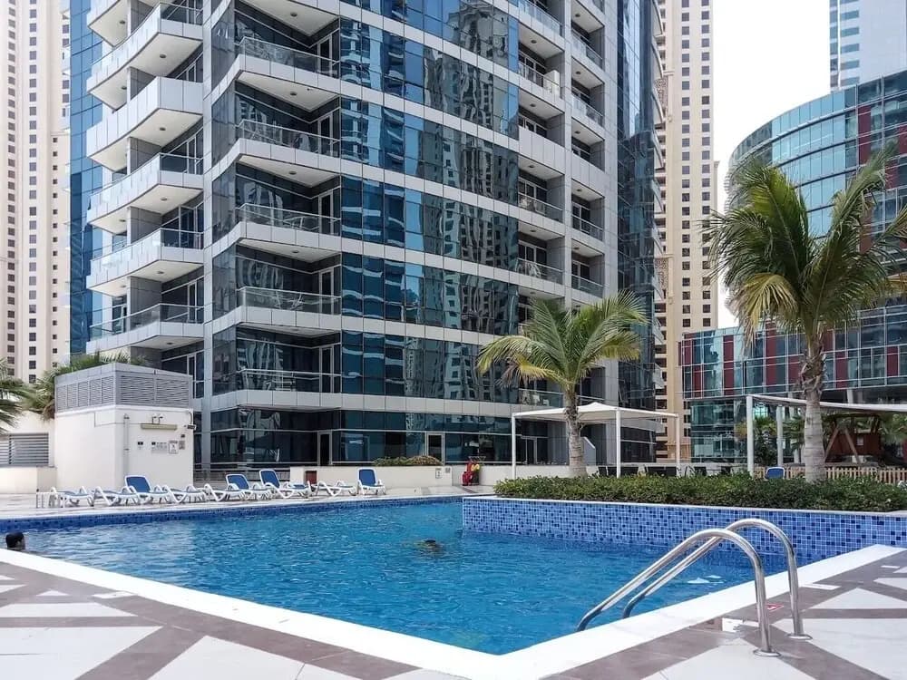 Beautiful Home, Wake Up To Superb Marina Views - photo 12