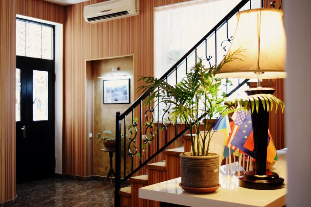 Darchi Palace Hotel - photo 4
