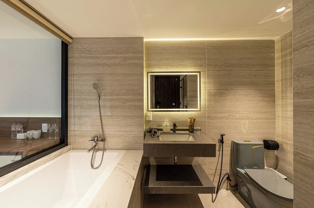 Chapter9 Serviced Suite - photo 9