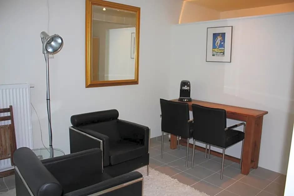 At number 6 - photo 10