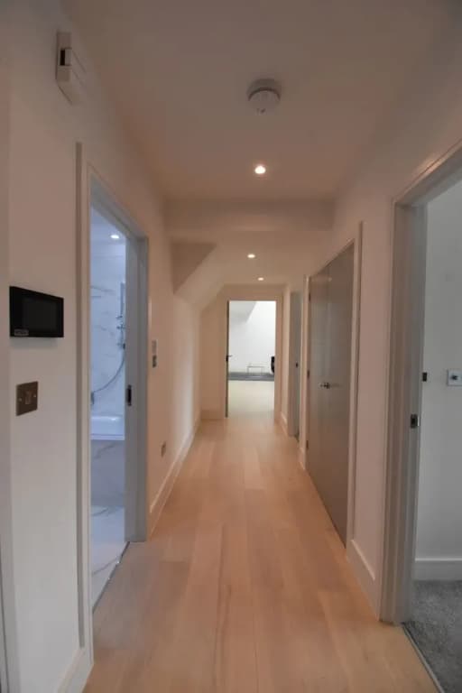 Ealing Studio Apartments - photo 15