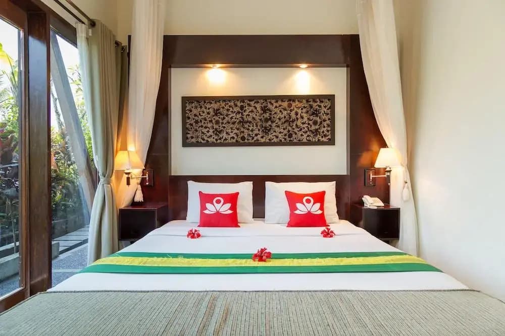 ZEN Premium Ubud Sanggingan 2 - photo 18