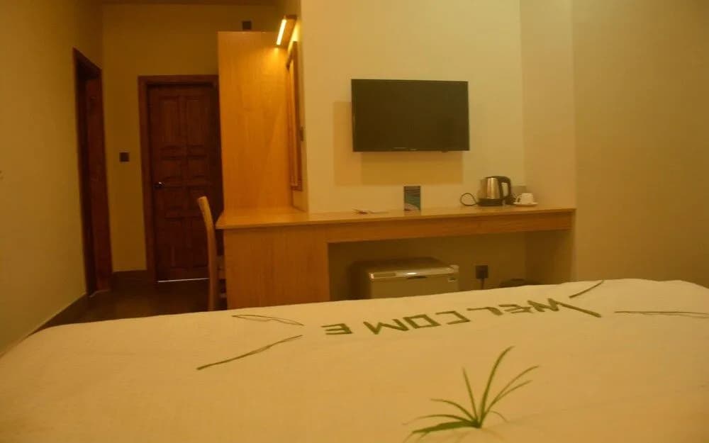 Equator Residence - main photo