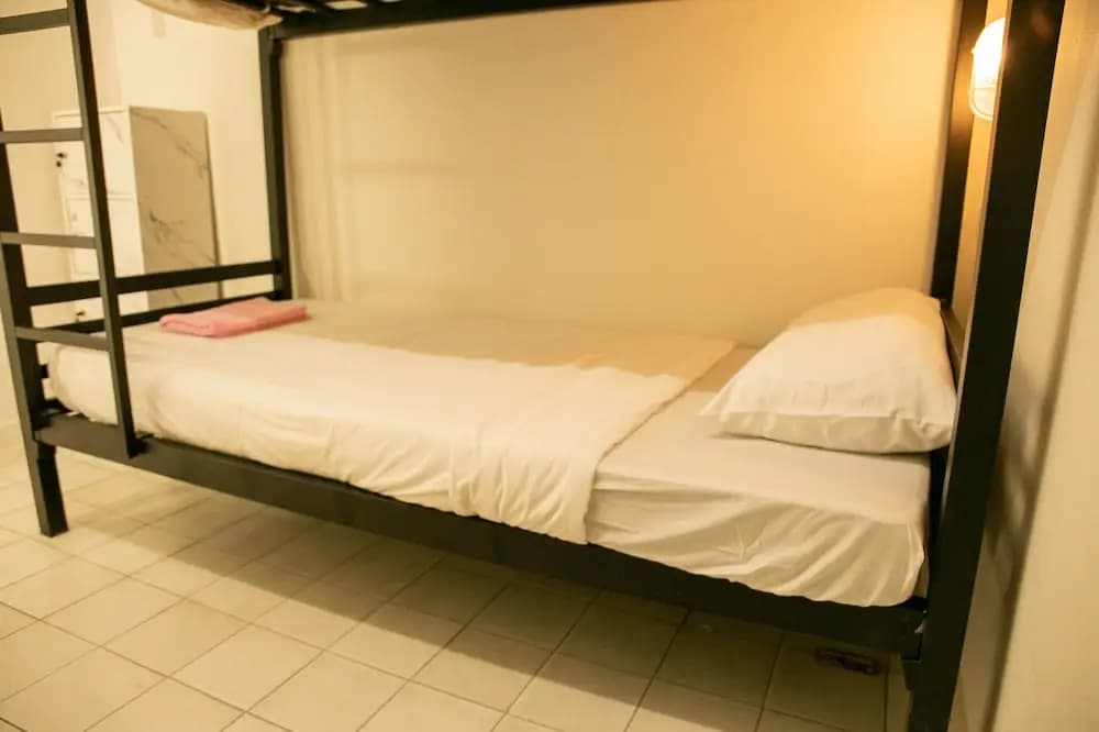 3 Plus 1 Hostel - photo 3
