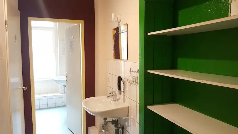 Annabanana Hostel - photo 9