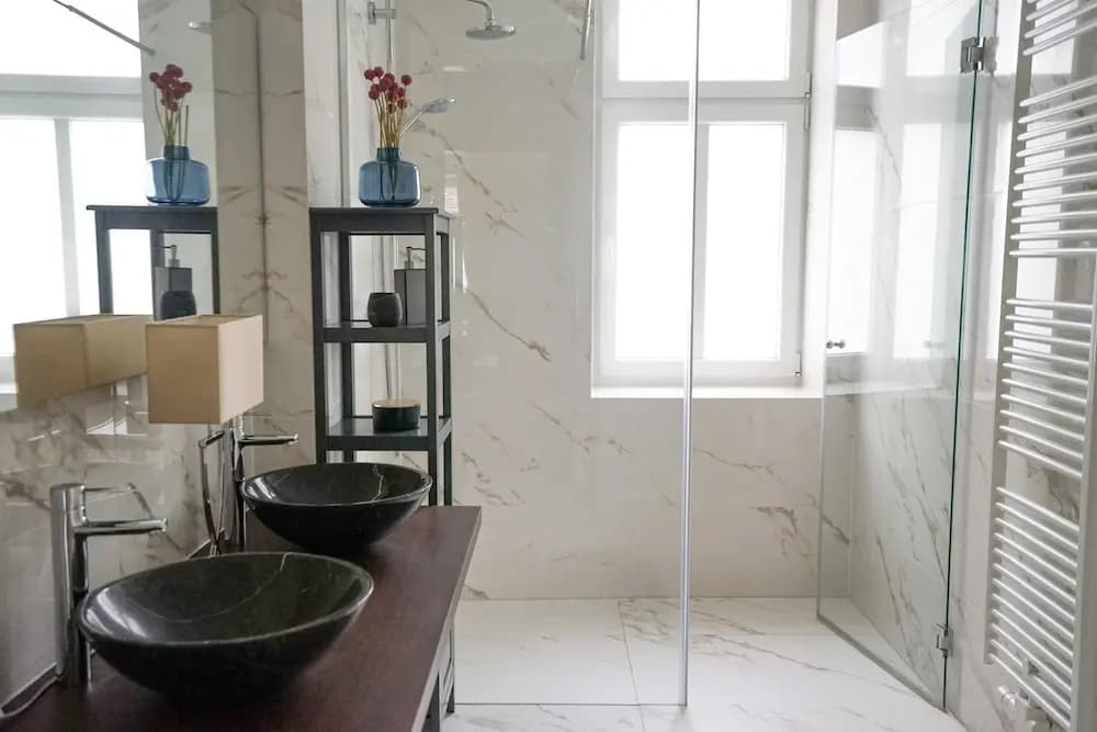 GuestHost Design Apartments - photo 10