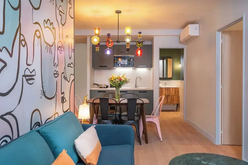 West Paris Suite - photo 2