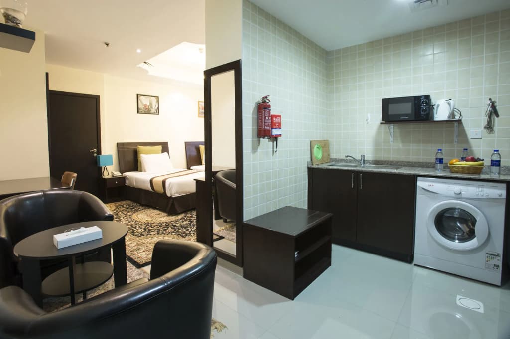 Travellers Hotel Apartment - photo 13