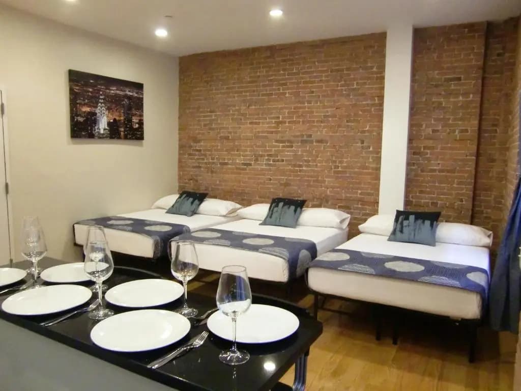 Studios Midtown Manhattan - photo 15