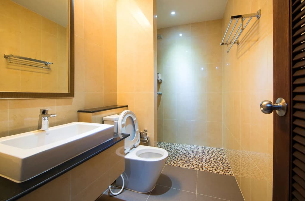 Yotaka Bangkok Hotel - photo 9