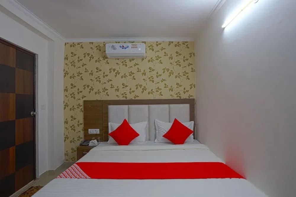 OYO 60786 Hotel Bluestar - photo 7