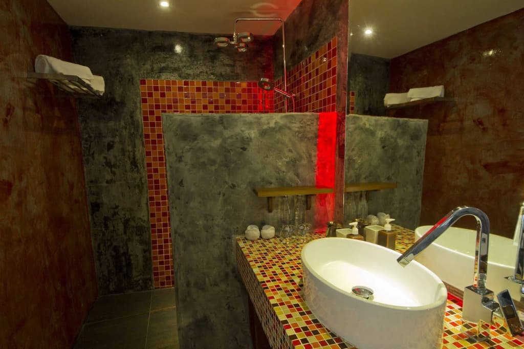 Beluga Boutique Hotel - photo 9