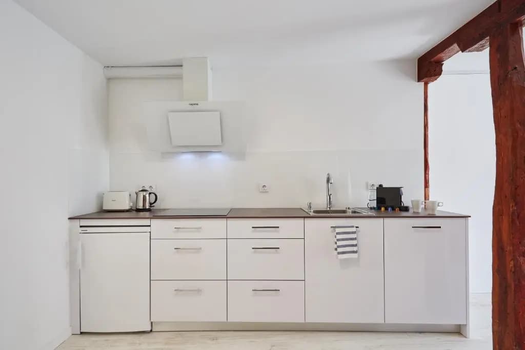 LEEWAYS LOFT in PELAYO - photo 10