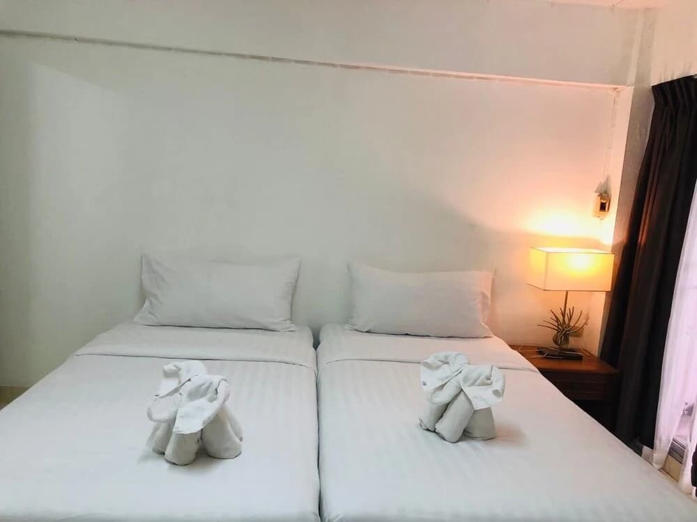 I-Inn Hotel - photo 3