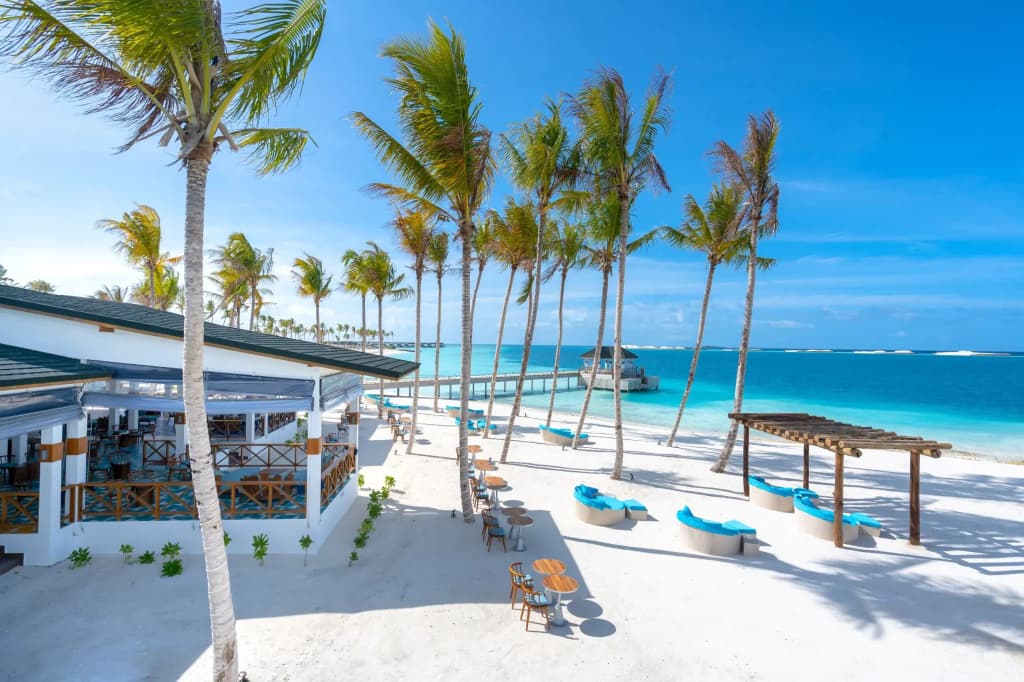 Joy Island Hotel - photo 17