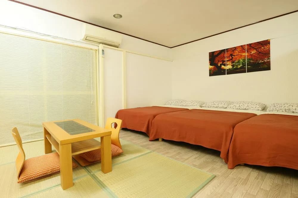 Guesthouse Sennichimae - photo 5