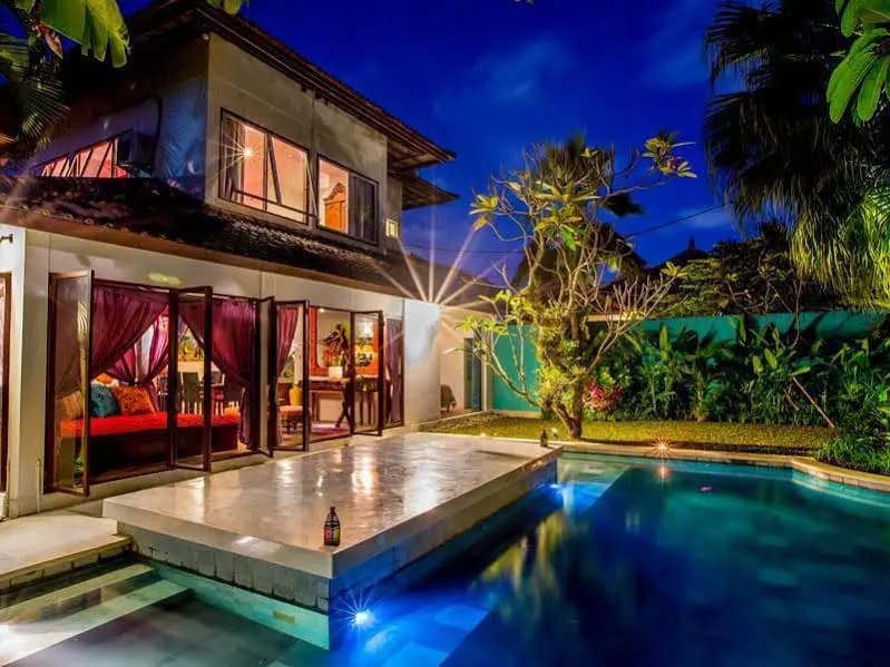 Eshina Villa - photo 1