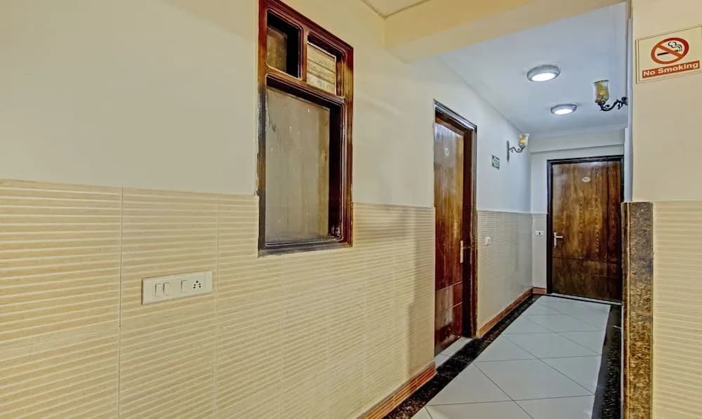 Treebo Trend Hotel Le Grand - photo 8