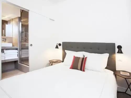 Quiet Apartment in the Center of Paris - photo 5